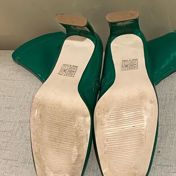 Vivianly Glossy Kelly Green 90’s Platform Ankle Boot, size 7.5 - Picture 4 of 5